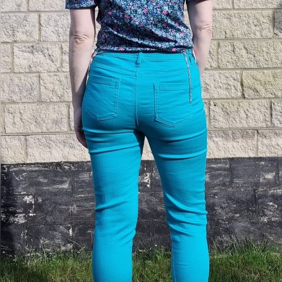 Vintage 80s Diane Gilman Turquoise jeans fits 10/12 - Picture 2 of 4